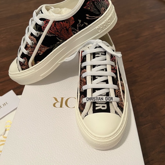 Sold-Dior walk’N’Dior sneaker multicolor embroidery - Picture 7 of 9